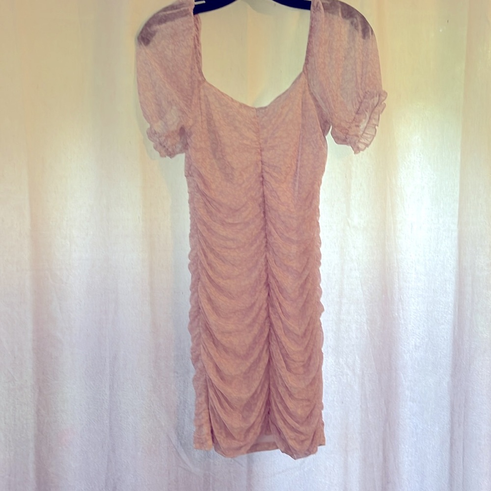 Pretty lavender and white spring/summer dress - Picture 2 of 3